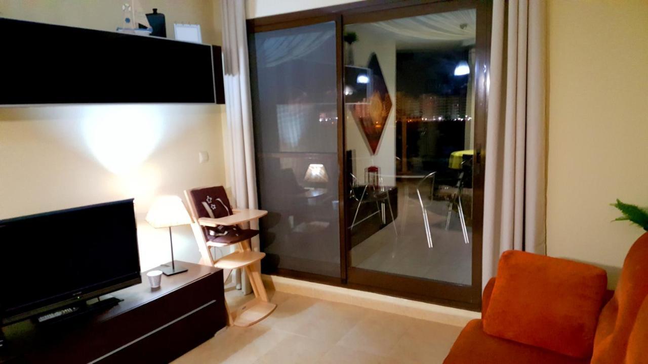 Bonito Atico Con Aire Acondicionado,Piscina Comunitaria, Parking Y Wifi Apartment Peniscola Room photo